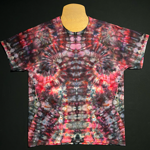 Black & Red Psychedelic Mindscape T-Shirt