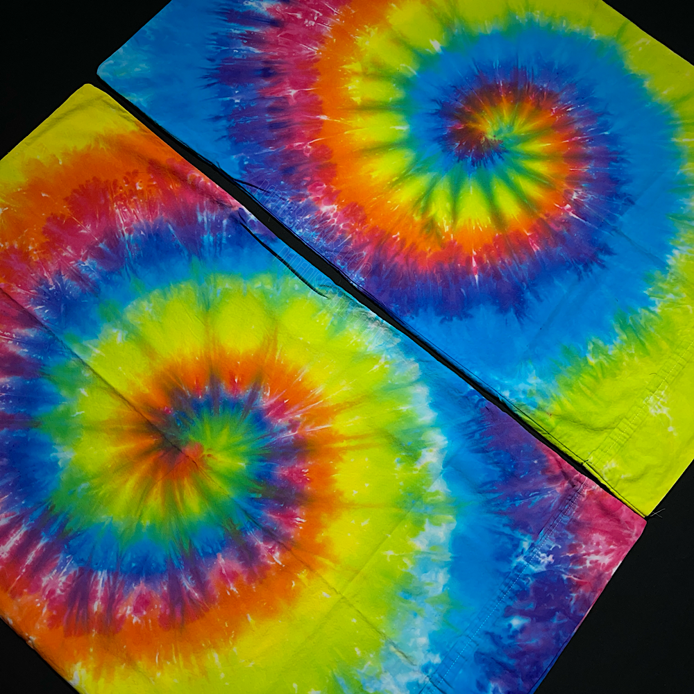 Set of 2 Neon Rainbow Spiral Pillowcases