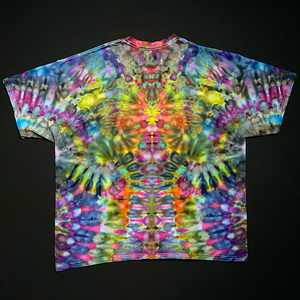 Size 2XL Rainbow Psychedelic Mindscape T-Shirt