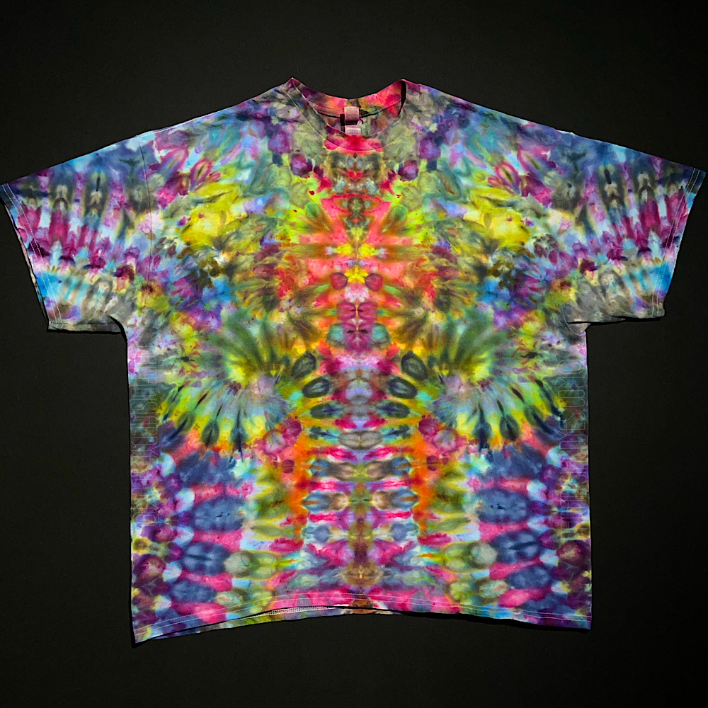 Size 2XL Rainbow Psychedelic Mindscape T-Shirt