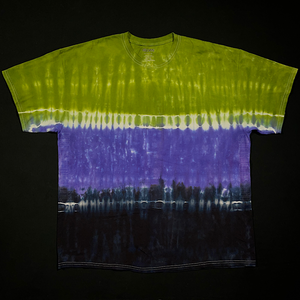 Size 2XL Green, Purple, Black Striped Gradient Tie Dye T-Shirt