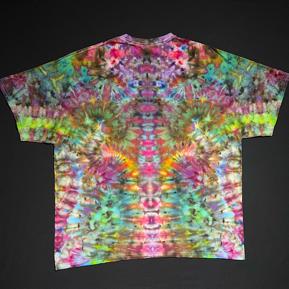 Size 2XL Psychedelic Mindscape T-Shirt