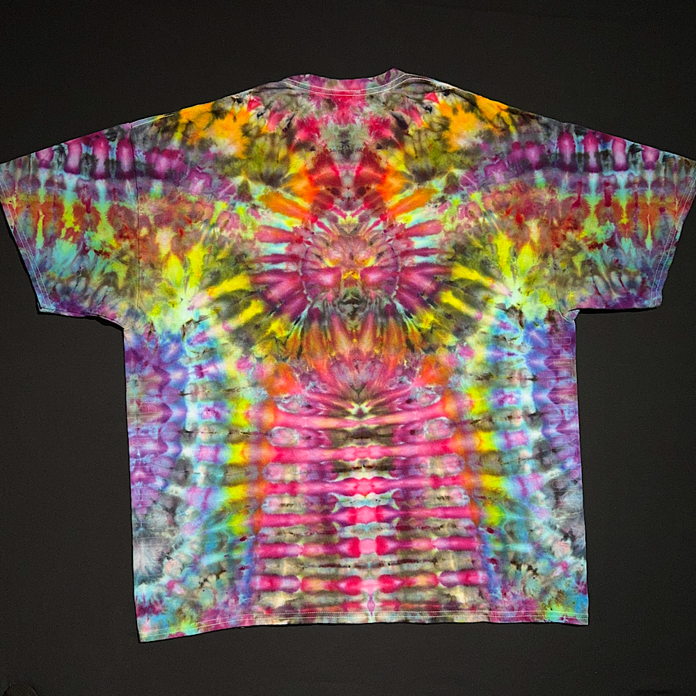 Size 2XL Psychedelic Mindscape T-Shirt