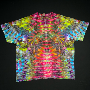 Size 2XL Psychedelic Mindscape T-Shirt