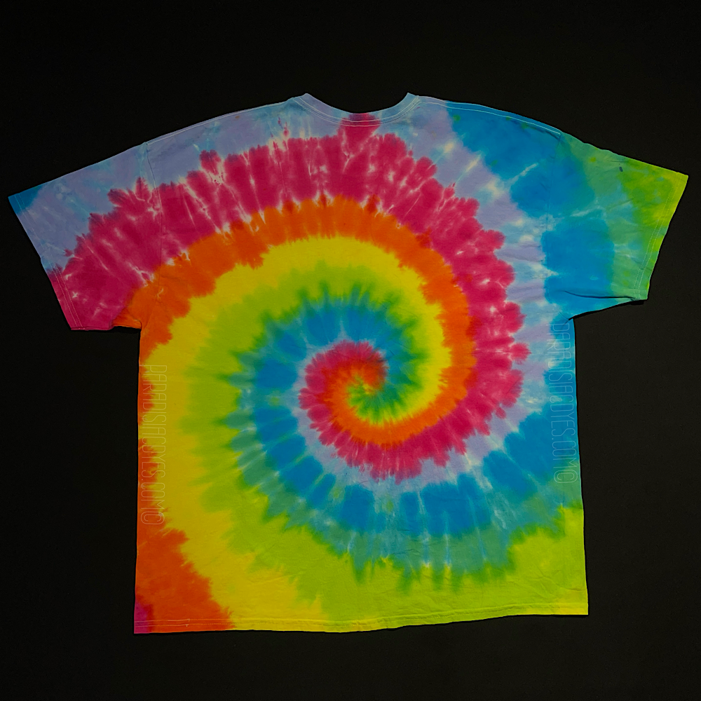 Size 2XL Tropical Rainbow Spiral T-Shirt