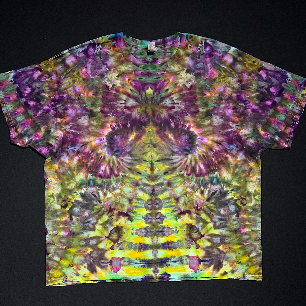 Size 3XL Psychedelic Hippieween T-Shirt