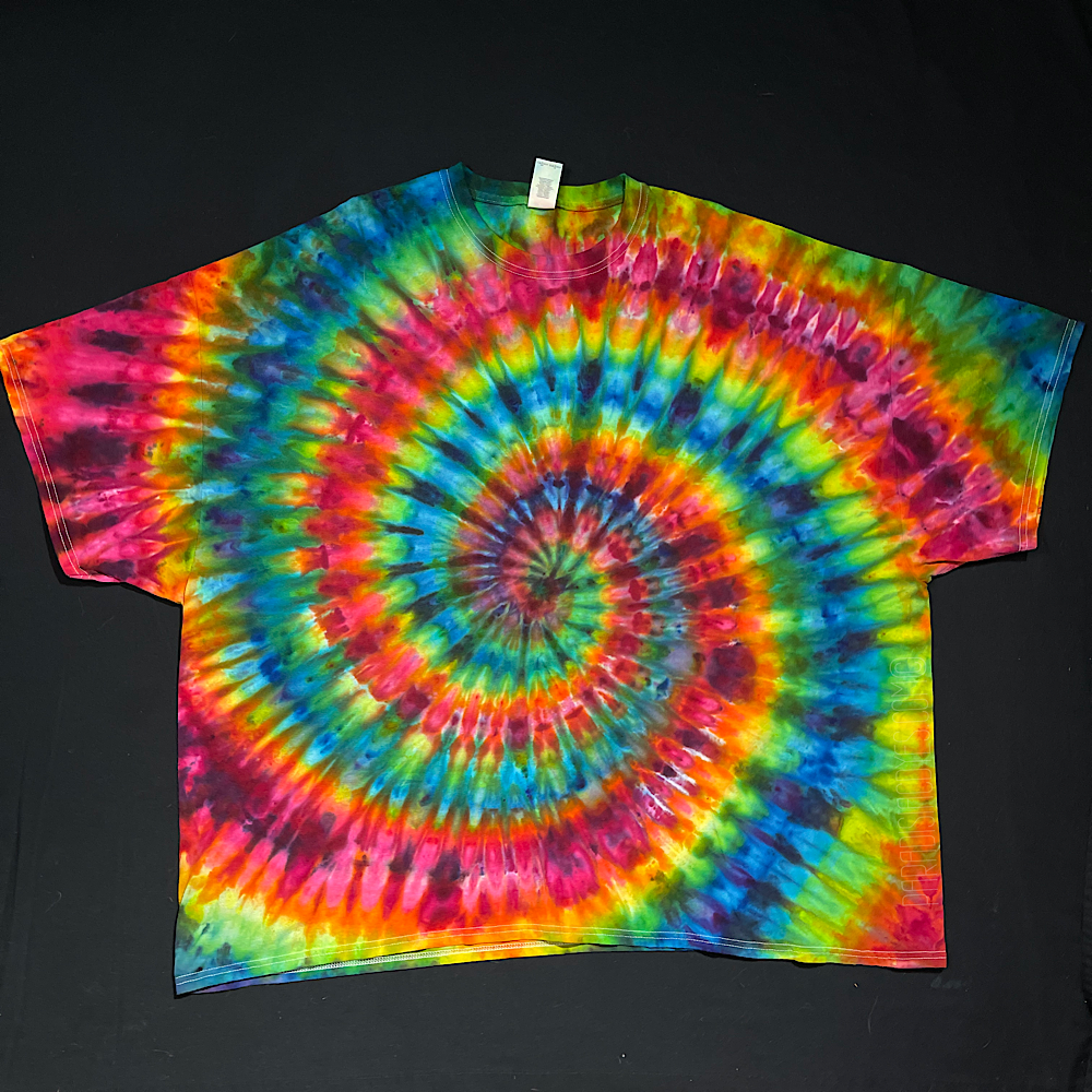 Size 5XL Rainbow Spiral T-Shirt