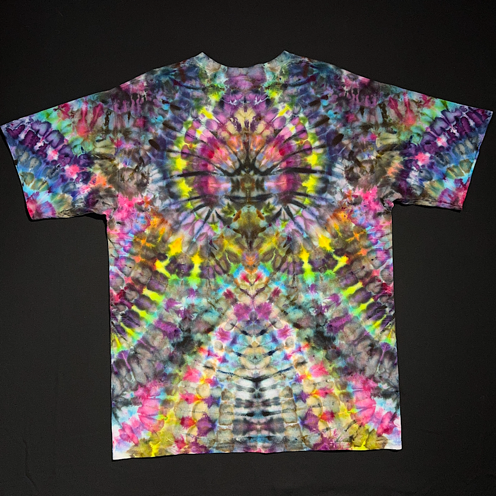 Size XL Psychedelic Mindscape T-Shirt