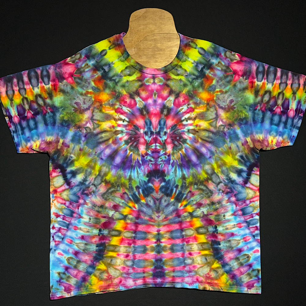 Size XL Psychedelic Mindscape T-Shirt