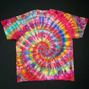 Size XL Confetti Rainbow Spiral T-Shirt