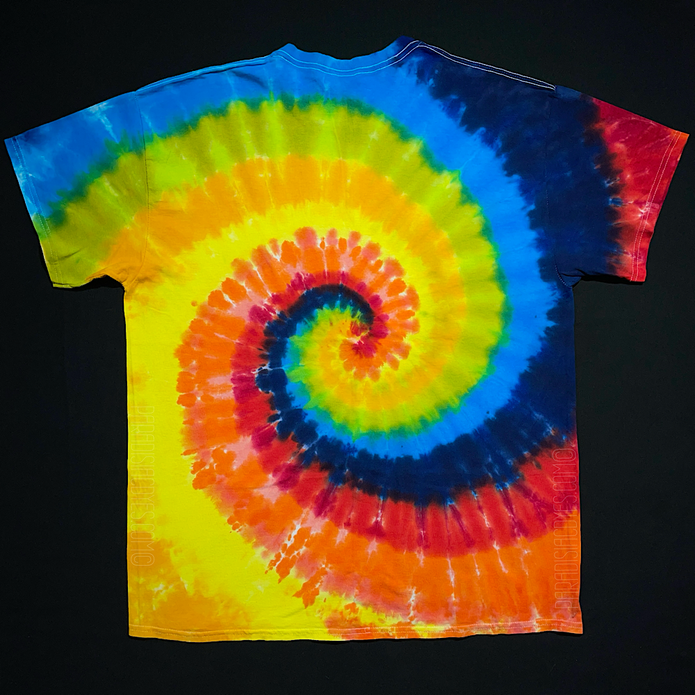 Size XL Rainbow Spiral T-Shirt