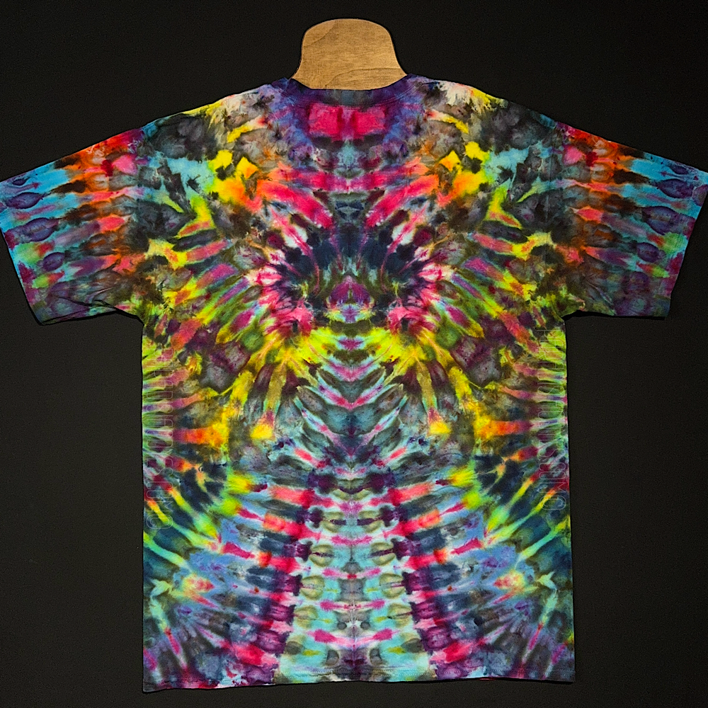 Size XL Rainbow Psychedelic Mindscape T-Shirt