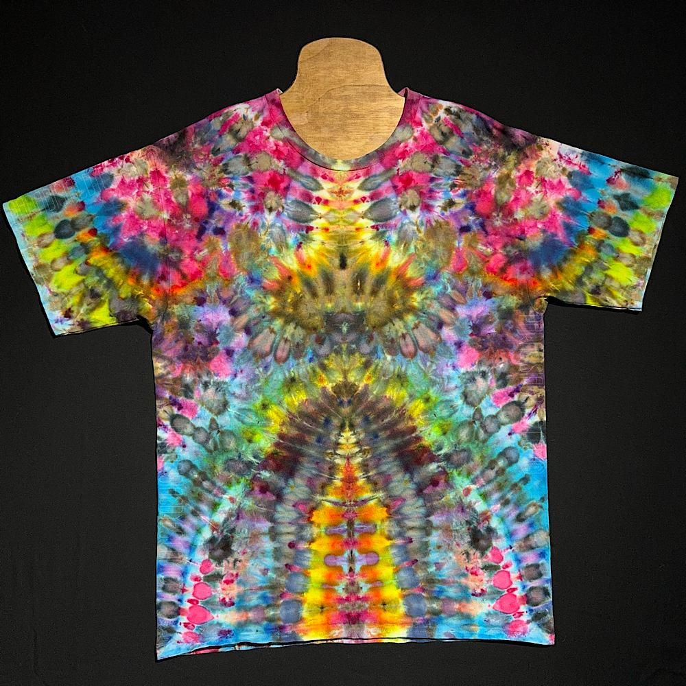 Size XL Psychedelic Mindscape T-Shirt