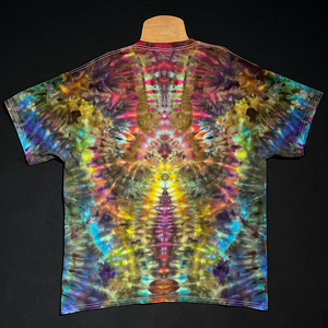 Size XL Dark Rainbow Psychedelic Mindscape T-Shirt
