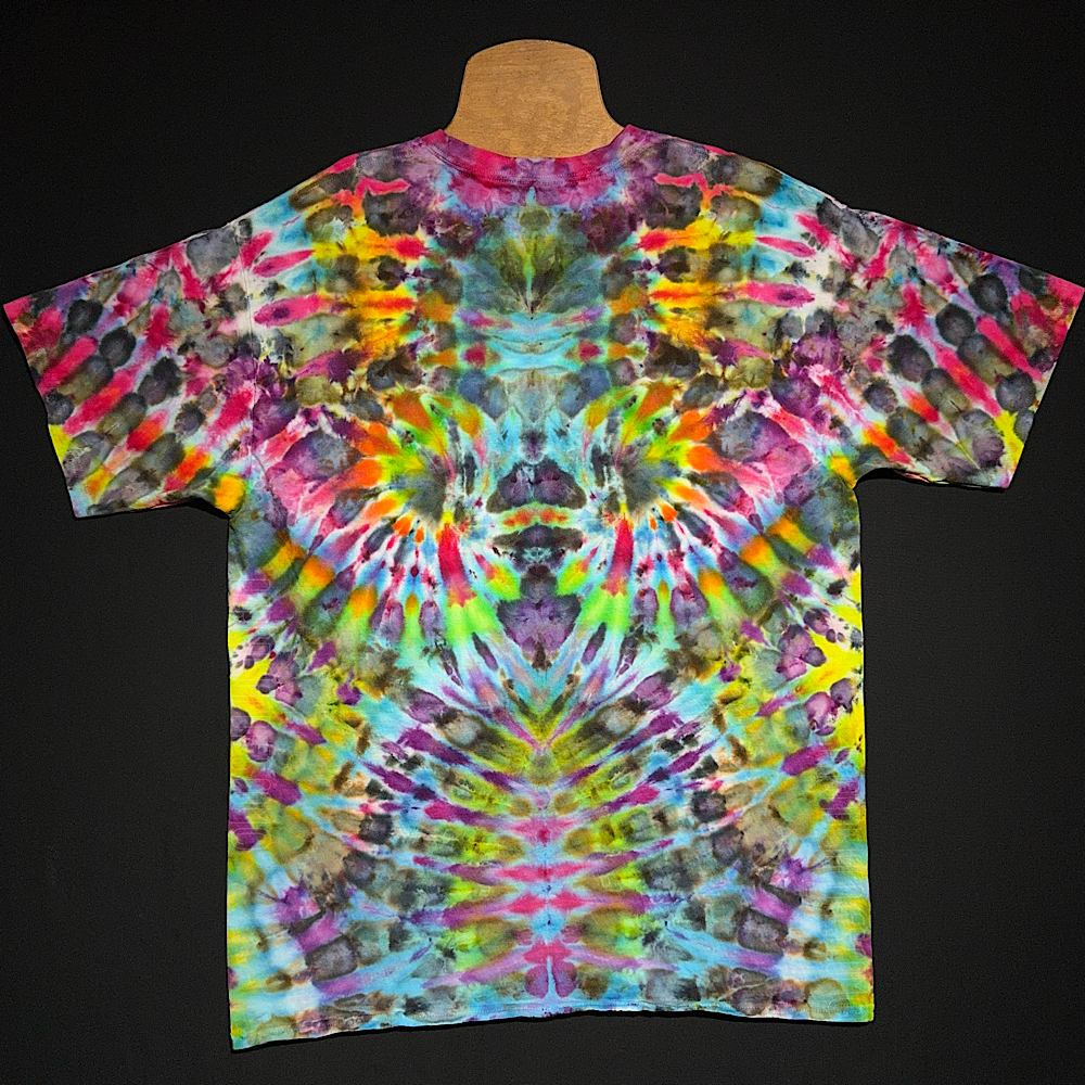 Size XL Psychedelic Mindscape T-Shirt