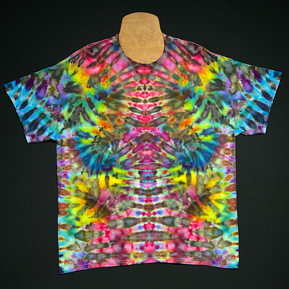 Size XL Psychedelic Mindscape T-Shirt