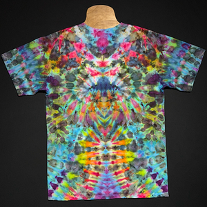 Size Large Psychedelic Mindscape T-Shirt