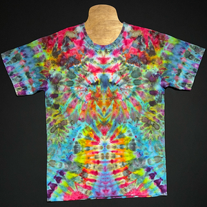 Size Large Psychedelic Mindscape T-Shirt