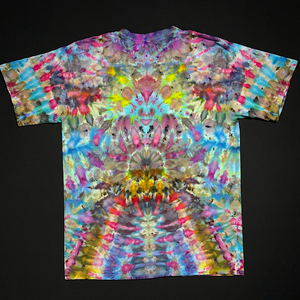 Size Large Psychedelic Mindscape T-Shirt