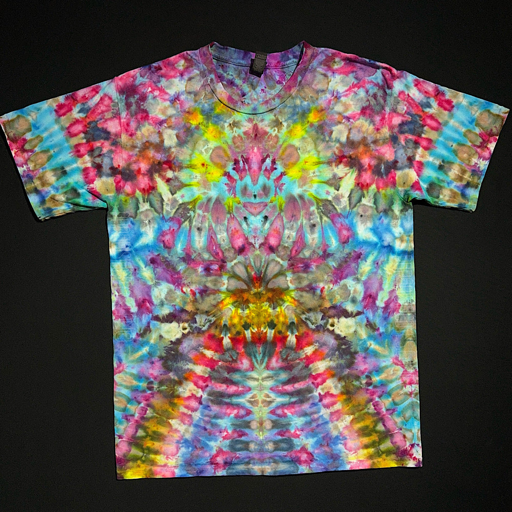 Size Large Psychedelic Mindscape T-Shirt