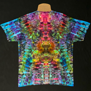 Size Large Psychedelic Mindscape T-Shirt