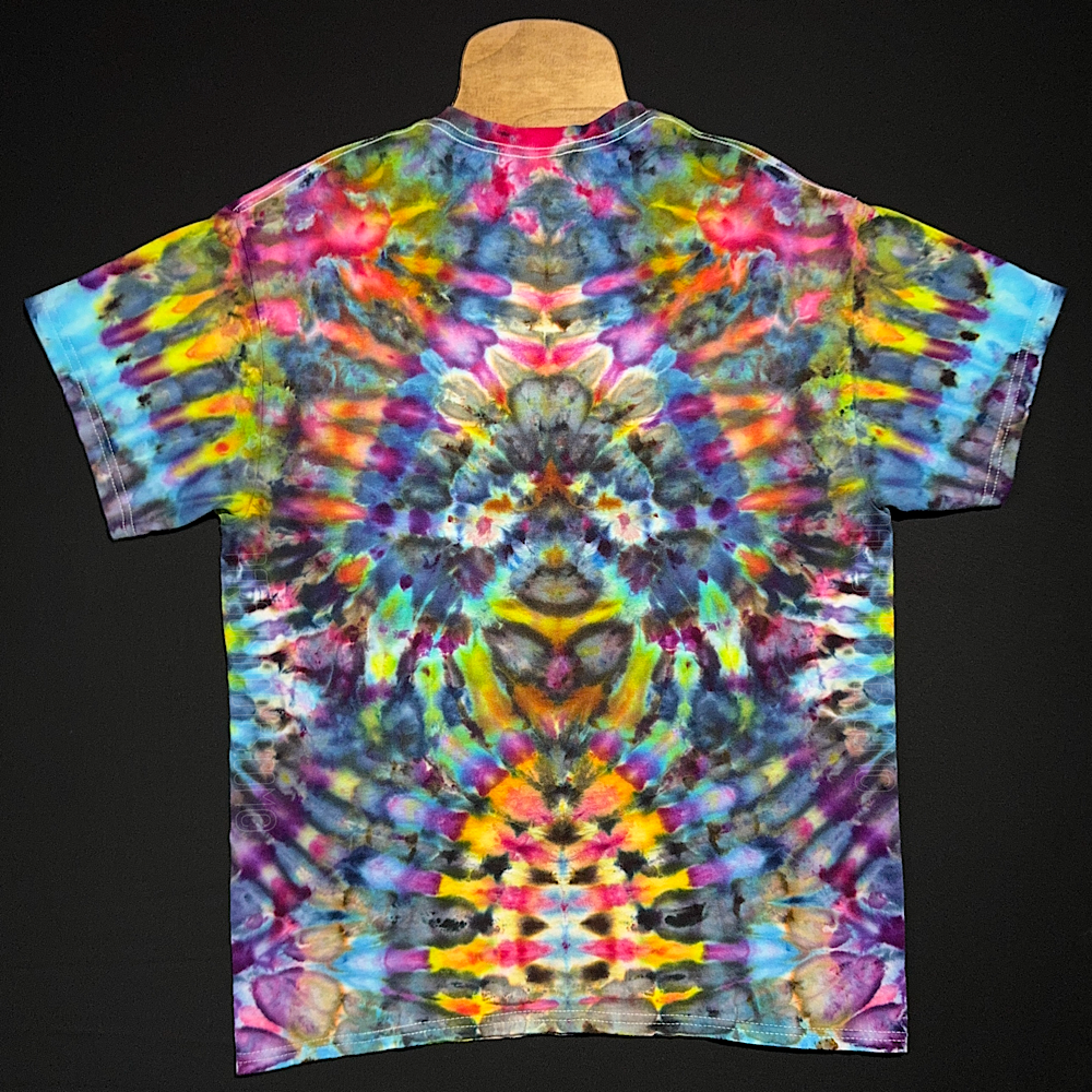 Size Large Psychedelic Mindscape T-Shirt