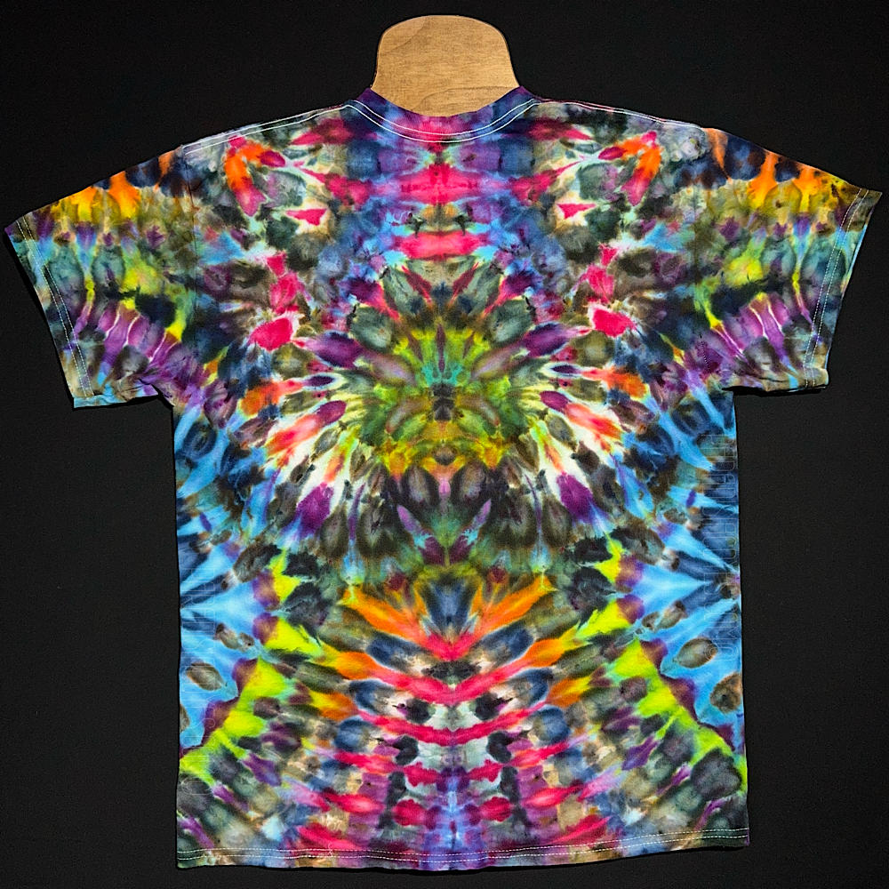 Size Large Psychedelic Mindscape T-Shirt