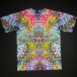 Size Large Psychedelic Mindscape T-Shirt