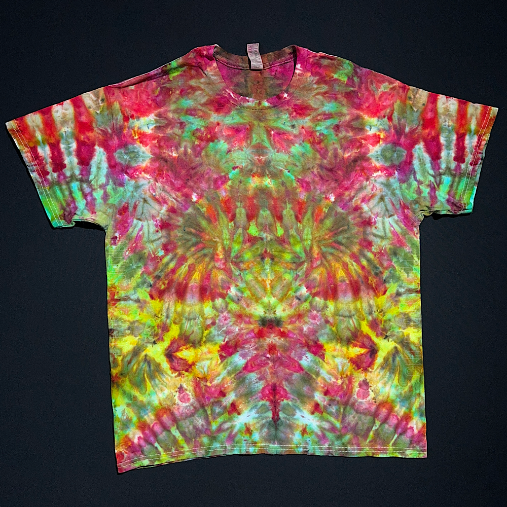 Size Large Merry Mindscape T-Shirt