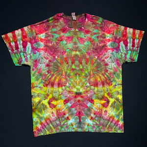 Size Large Merry Mindscape T-Shirt