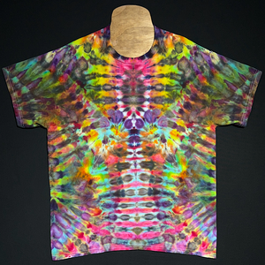 Size Large Psychedelic Mindscape T-Shirt