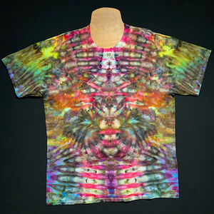 Size Large Psychedelic Mindscape T-Shirt