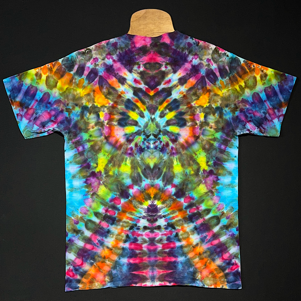 Size Large Psychedelic Mindscape T-Shirt