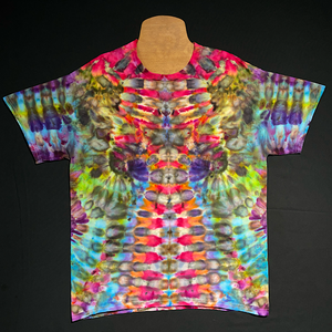 Size Large Psychedelic Mindscape T-Shirt