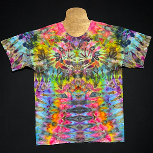 Size Large Psychedelic Mindscape T-Shirt