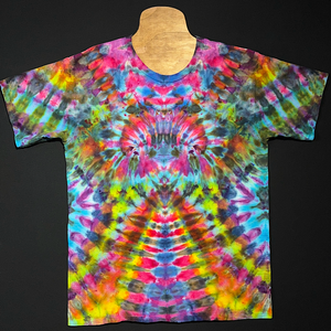 Size Large Psychedelic Mindscape T-Shirt
