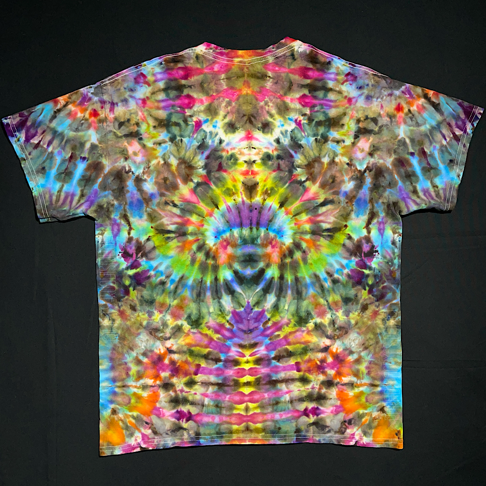 Size Large Psychedelic Mindscape T-Shirt