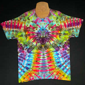 Size Large Psychedelic Mindscape T-Shirt