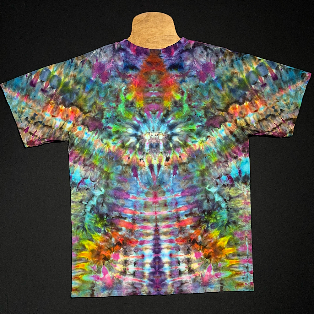 Size Large Psychedelic Mindscape T-Shirt