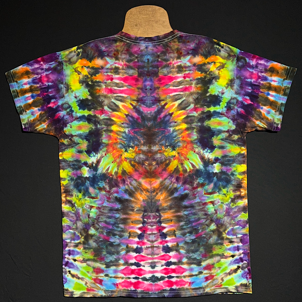 Size Large Psychedelic Mindscape T-Shirt