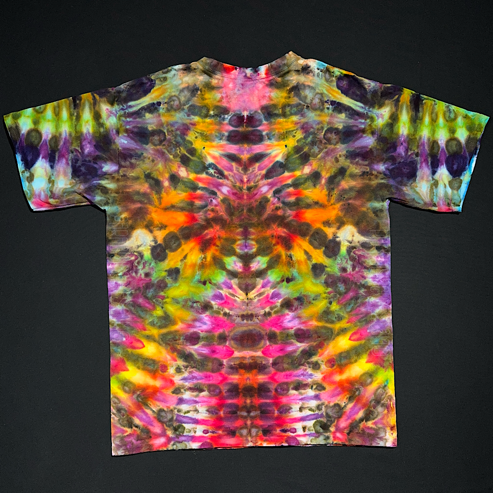 Size Large Psychedelic Mindscape T-Shirt