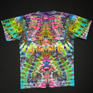 Size Large Psychedelic Mindscape T-Shirt