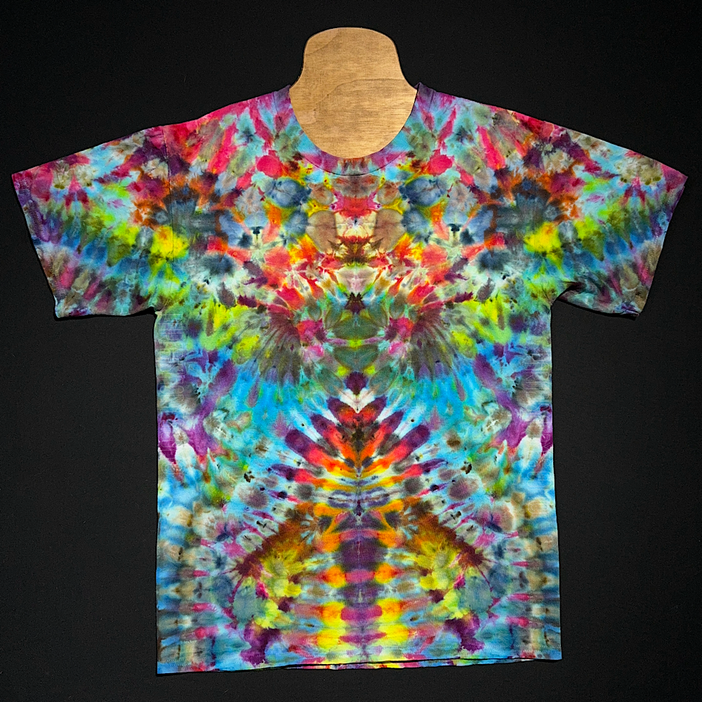Size Large Psychedelic Mindscape T-Shirt