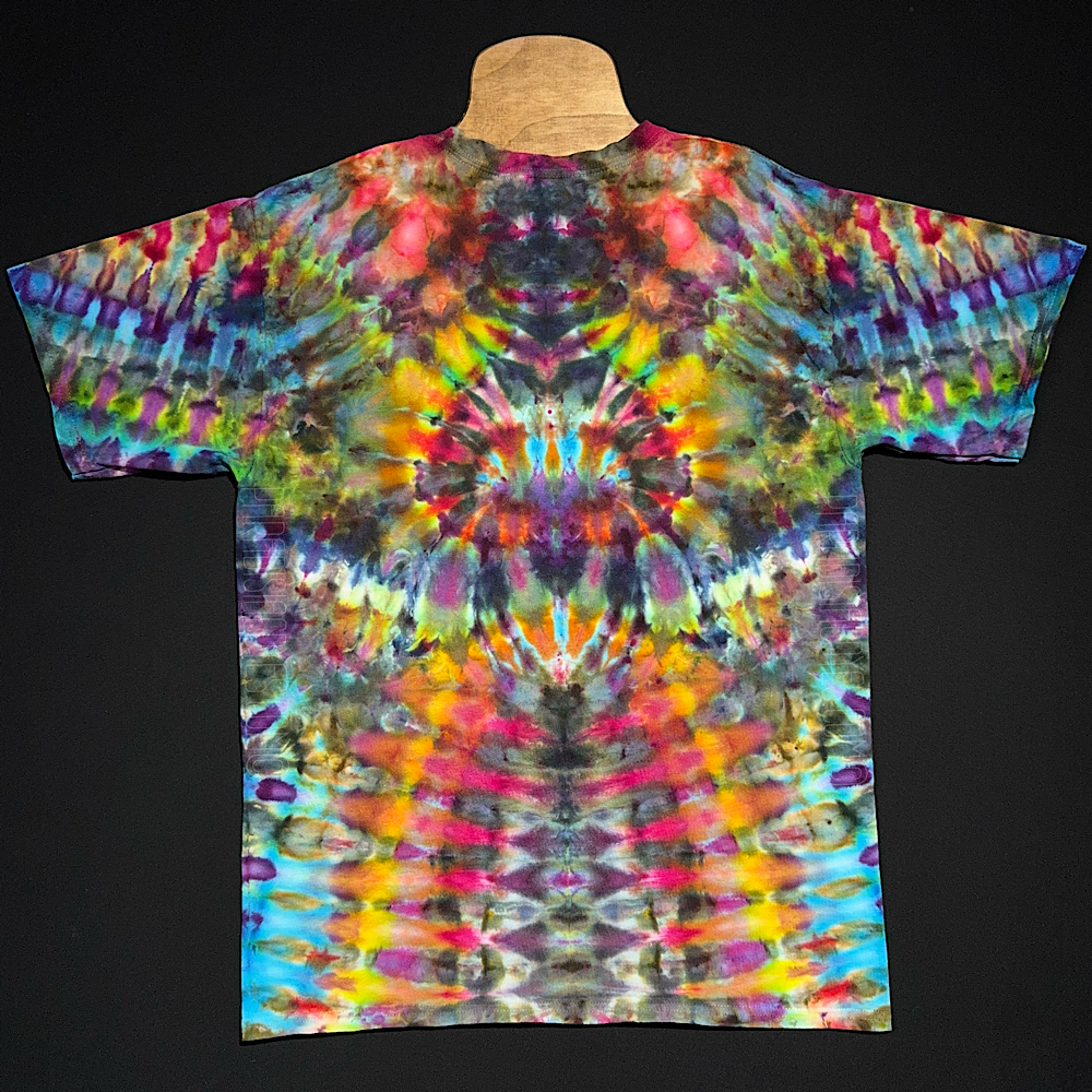 Size Large Psychedelic Mindscape T-Shirt