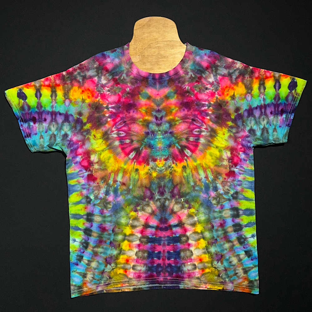 Size Large Psychedelic Mindscape T-Shirt
