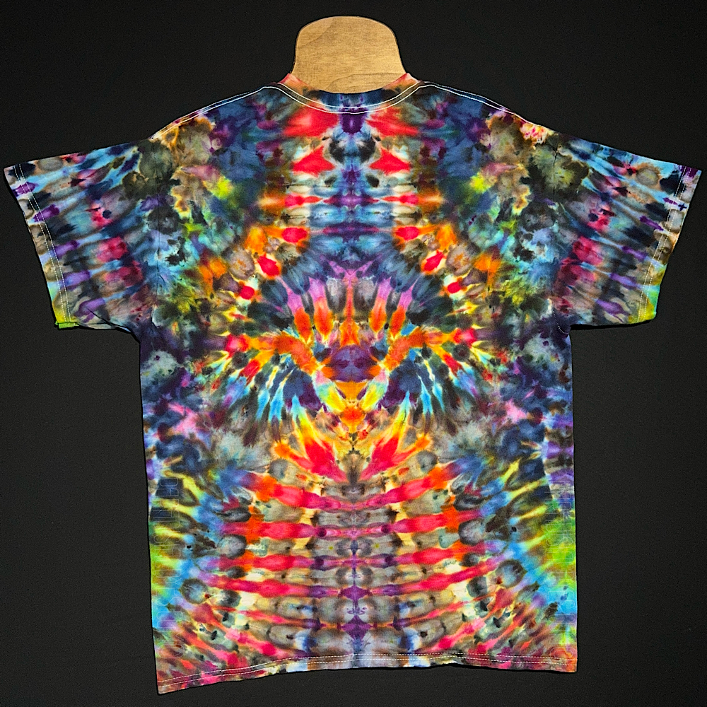 Size Large Psychedelic Mindscape T-Shirt