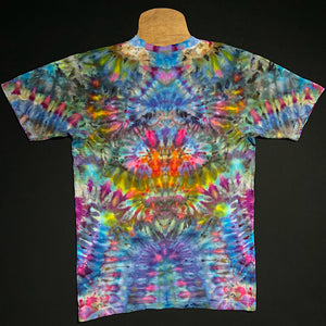 Size Medium Psychedelic Mindscape V-Neck Tee