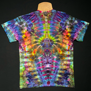 Size Medium Psychedelic Mindscape T-Shirt