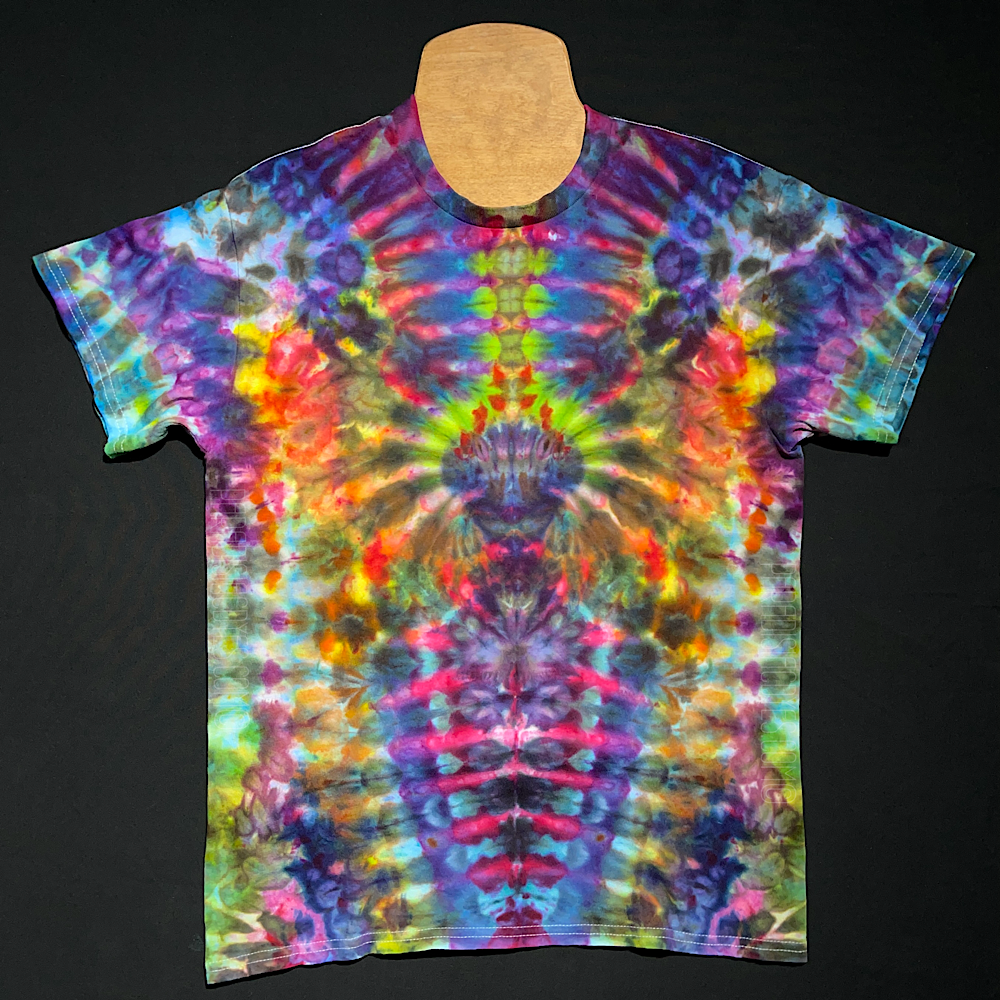 Size Medium Psychedelic Mindscape T-Shirt