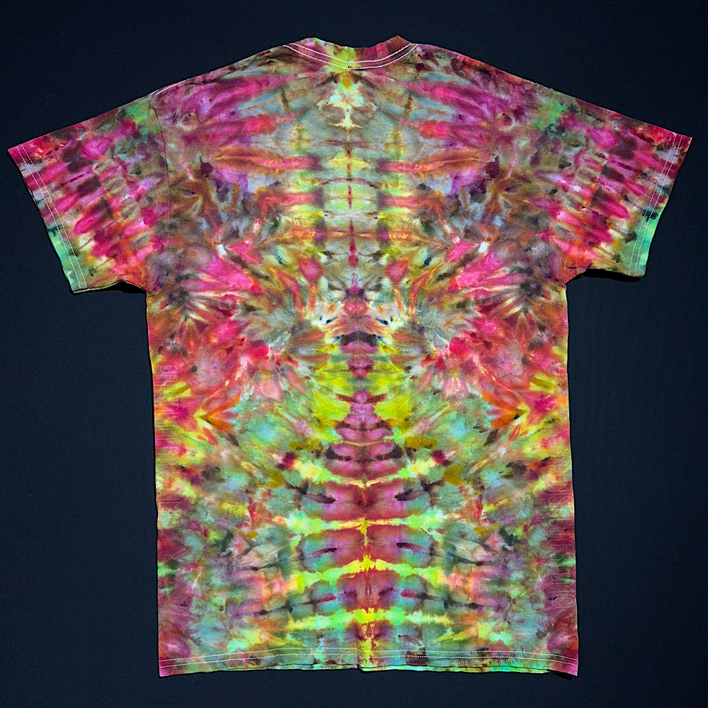 Size Medium Merry Mindscape T-Shirt